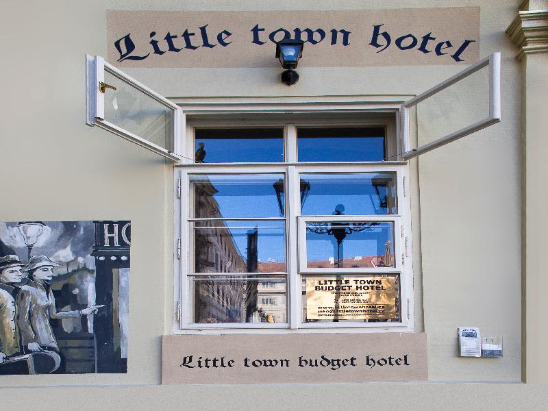 פראג Little Town Budget Hotel מראה חיצוני תמונה